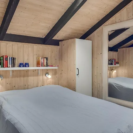 Feriehus In With Sauna *